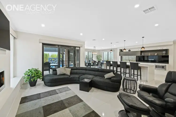 Fifth view of Homely house listing, 15 Golden Avenue, Warragul VIC 3820
