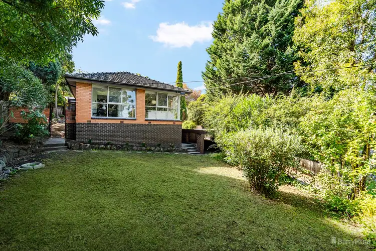 6 Maple Court, Doncaster VIC 3108