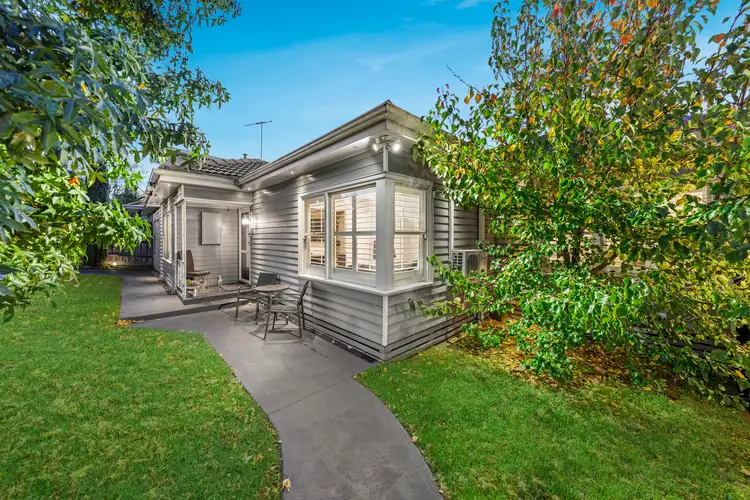 4 Evans Street, Chadstone VIC 3148