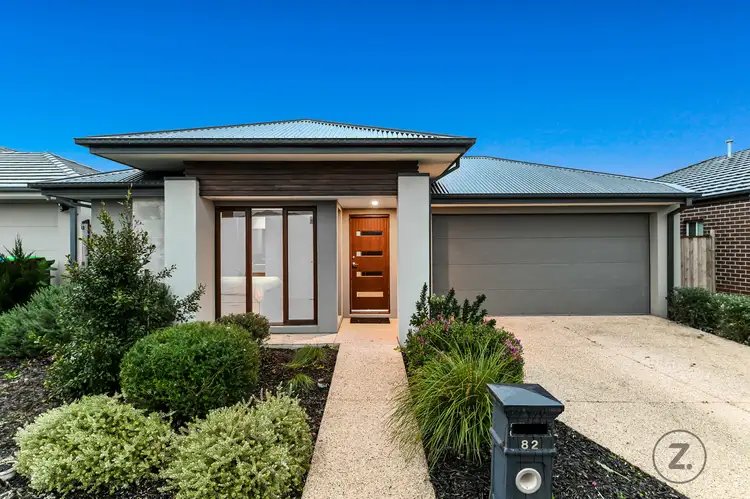 82 Athletic Circuit, Clyde VIC 3978
