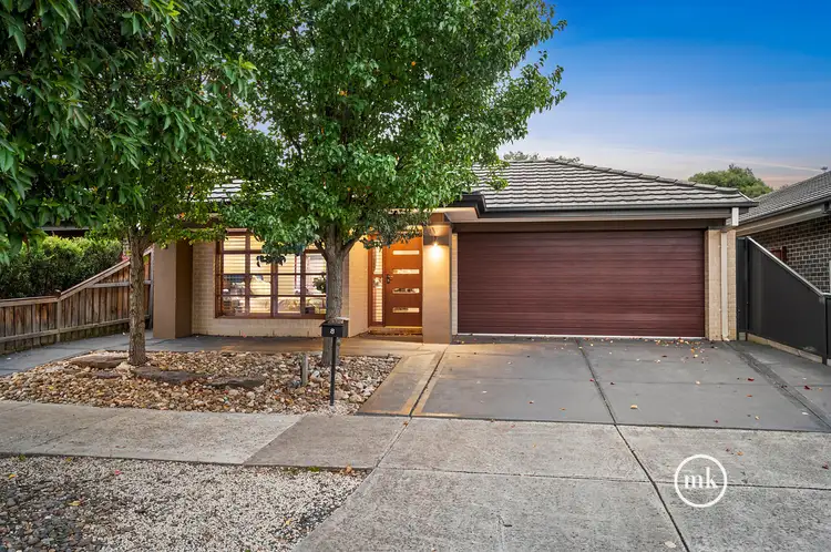 8 Beltons Way, Doreen VIC 3754