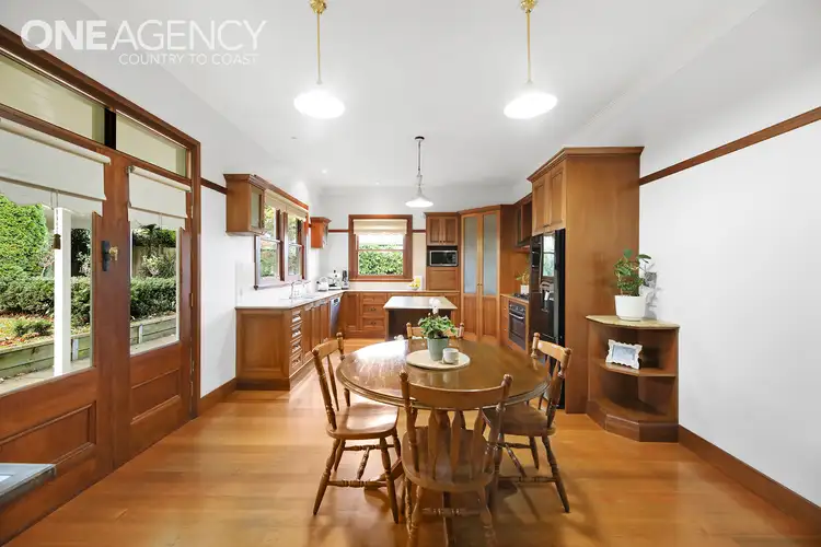 Fifth view of Homely house listing, 17 Windsor Avenue, Warragul VIC 3820