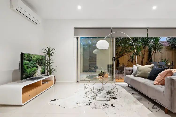 Second view of Homely townhouse listing, 2/7 Vincent Street, Edithvale VIC 3196
