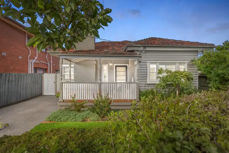 19 Tucker Street, West Footscray VIC 3012