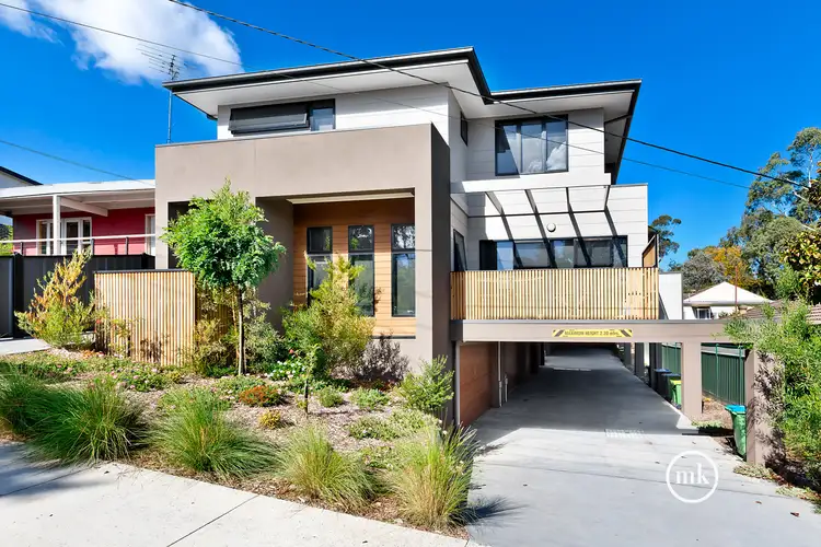 2/20 Dudley Street, Eltham VIC 3095