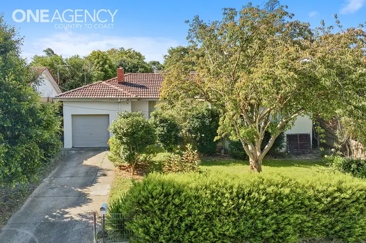 Second view of Homely house listing, 279 Princes Way, Drouin VIC 3818