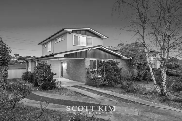 Main view of Homely house listing, 52 Wilga Street, Mount Waverley VIC 3149