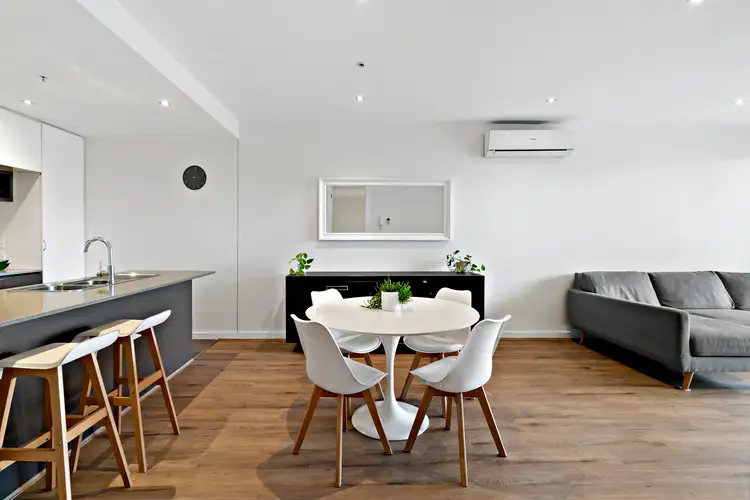10/17 Eucalyptus Drive, Maidstone VIC 3012
