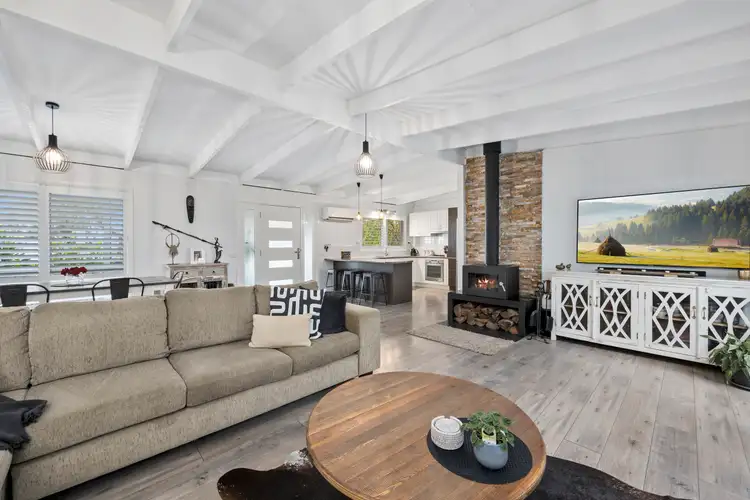 Second view of Homely house listing, 32 Eastview Avenue, Seville East VIC 3139