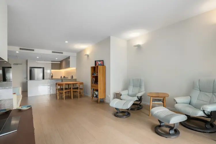 Main view of Homely unit listing, 208/9 Austral Street, St Lucia QLD 4067