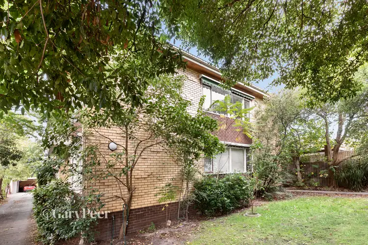 1/4 Bambra Road, Caulfield North VIC 3161