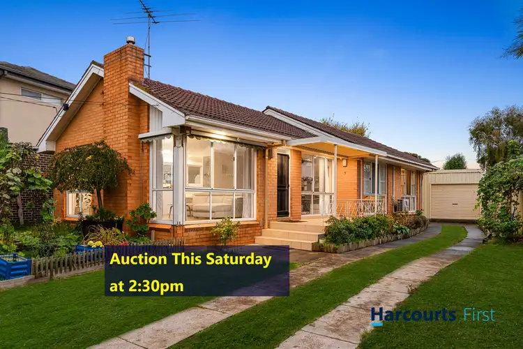 Main view of Homely house listing, 5 Almurta Road, Bentleigh East VIC 3165