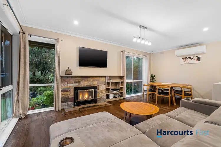 Second view of Homely house listing, 5 Almurta Road, Bentleigh East VIC 3165