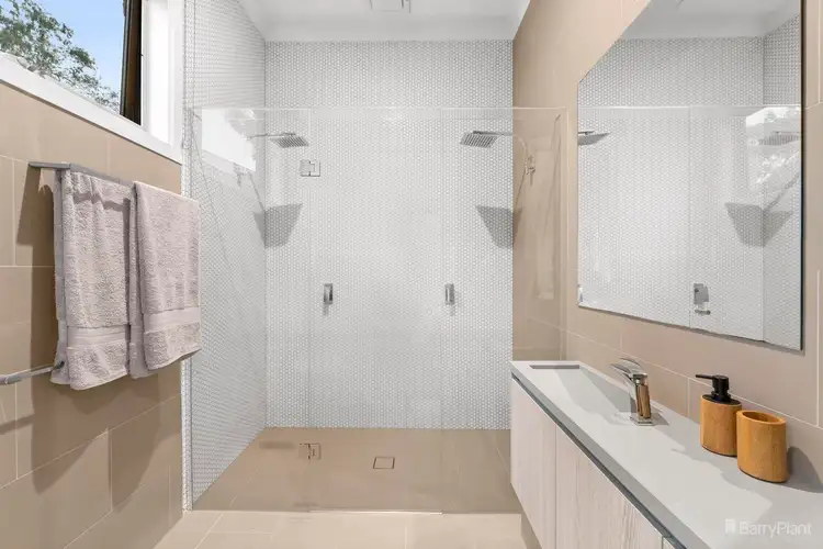 Sixth view of Homely townhouse listing, 2/2 Old Lower Plenty Road, Viewbank VIC 3084