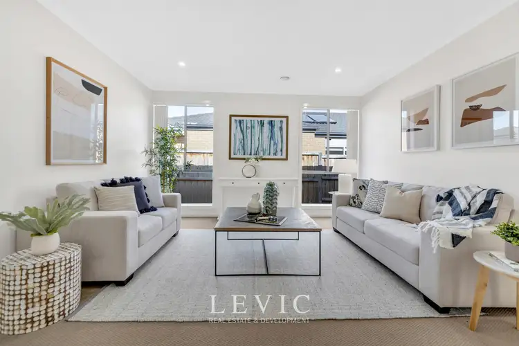 12 Seamount Way, Point Cook VIC 3030