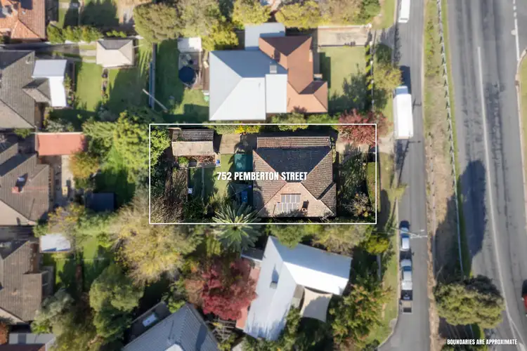 Second view of Homely house listing, 752 Pemberton Street, Albury NSW 2640