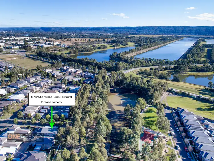 8 Waterside Boulevard, Cranebrook NSW 2749