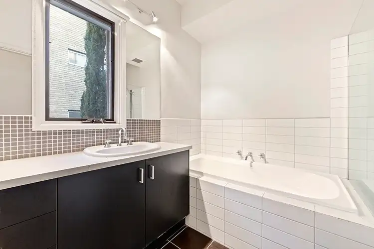 Fourth view of Homely apartment listing, 4/1 Hughenden Road, St Kilda East VIC 3183