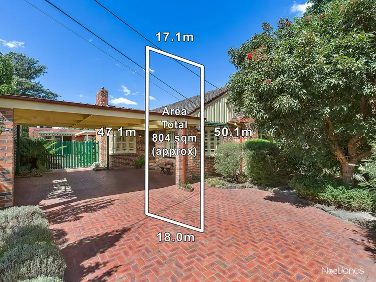 16 Woodstock Road, Mount Waverley VIC 3149