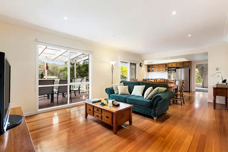 Sixth view of Homely house listing, 4 Daina Court, Diamond Creek VIC 3089