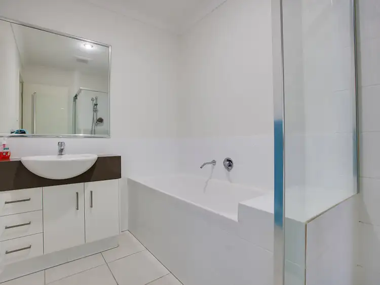 Fourth view of Homely house listing, 1/27 Hookes Terrace, Springfield Lakes QLD 4300