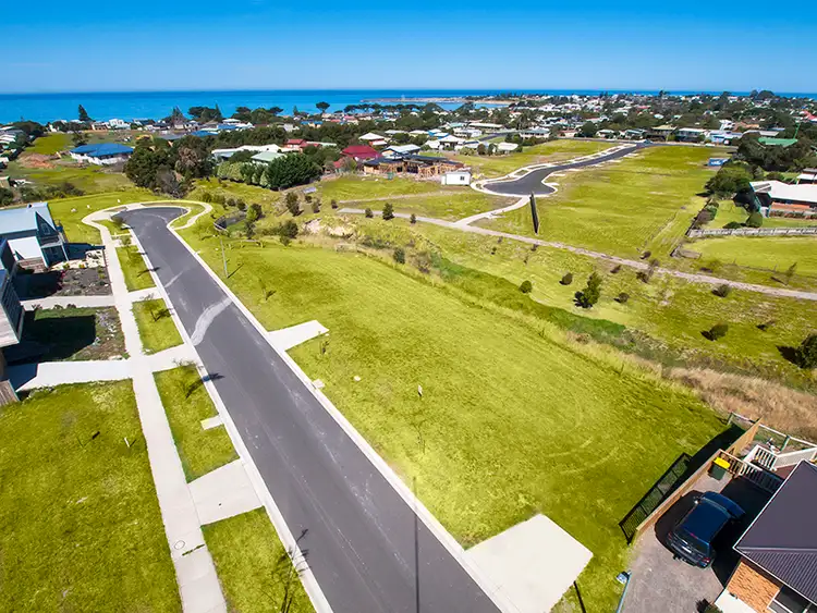 40 Seeberg Court, Apollo Bay VIC 3233