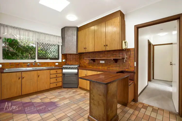 Second view of Homely house listing, 28 Rosslyn Street, Blackburn South VIC 3130