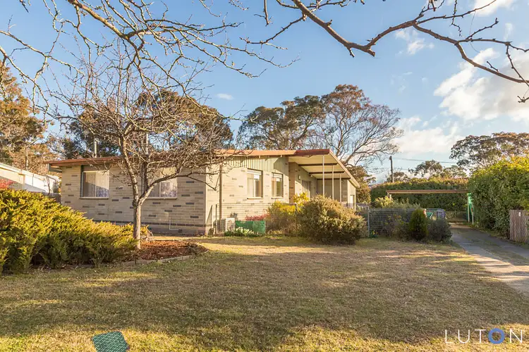 7 Dunn Place, Hackett ACT 2602