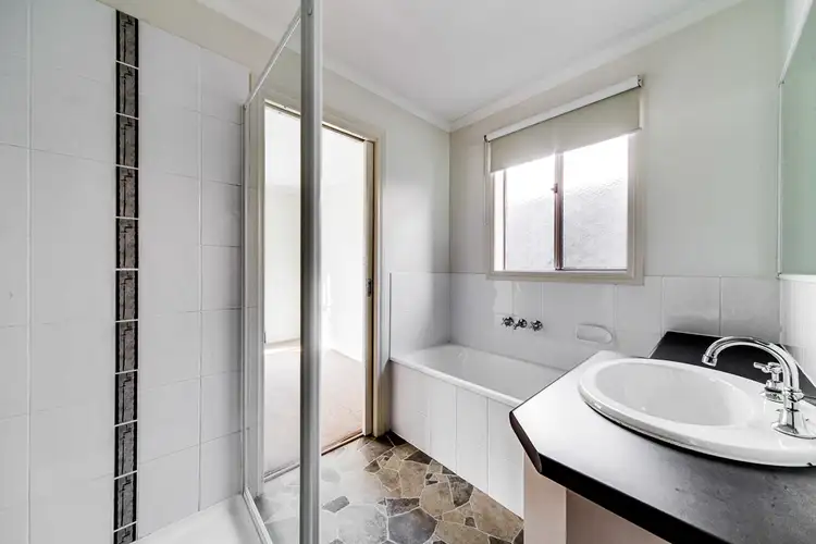 Fifth view of Homely house listing, 76 Calais Circuit, Cranbourne West VIC 3977