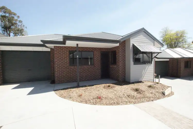 4/10 Yarra Street, Yarra Junction VIC 3797