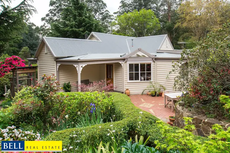 4 Robert Street, Sassafras VIC 3787