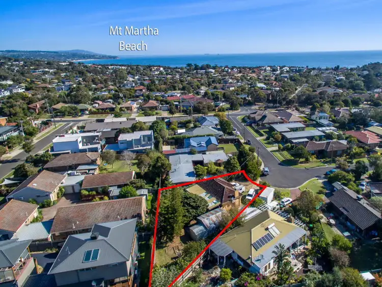 Fifth view of Homely house listing, 8 Swansea Grove, Mornington VIC 3931