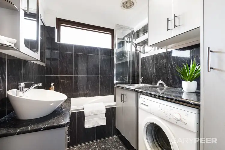 Fourth view of Homely apartment listing, 6/32 Walsh Street, Ormond VIC 3204