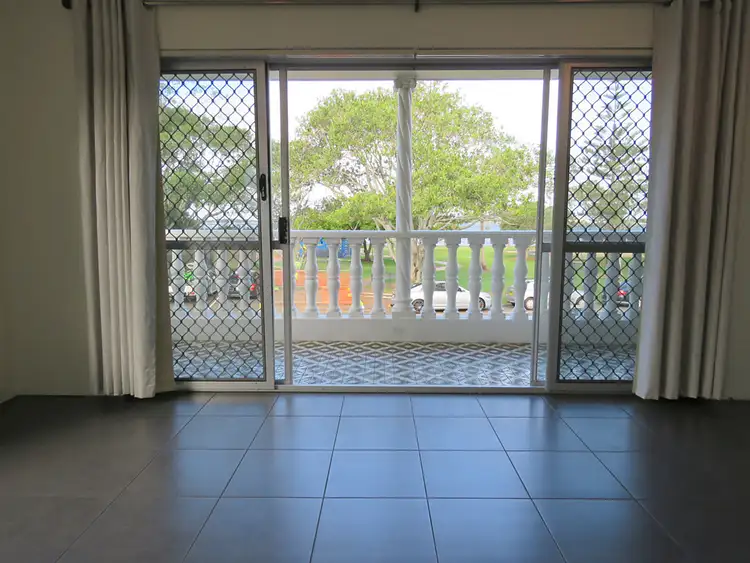 Fourth view of Homely unit listing, 2/216 Marine Parade, Labrador QLD 4215