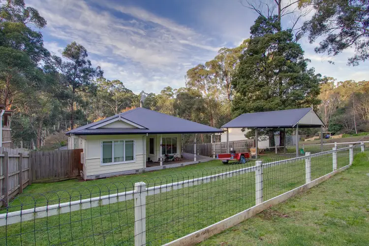 19A Edmunds Road, Cockatoo VIC 3781