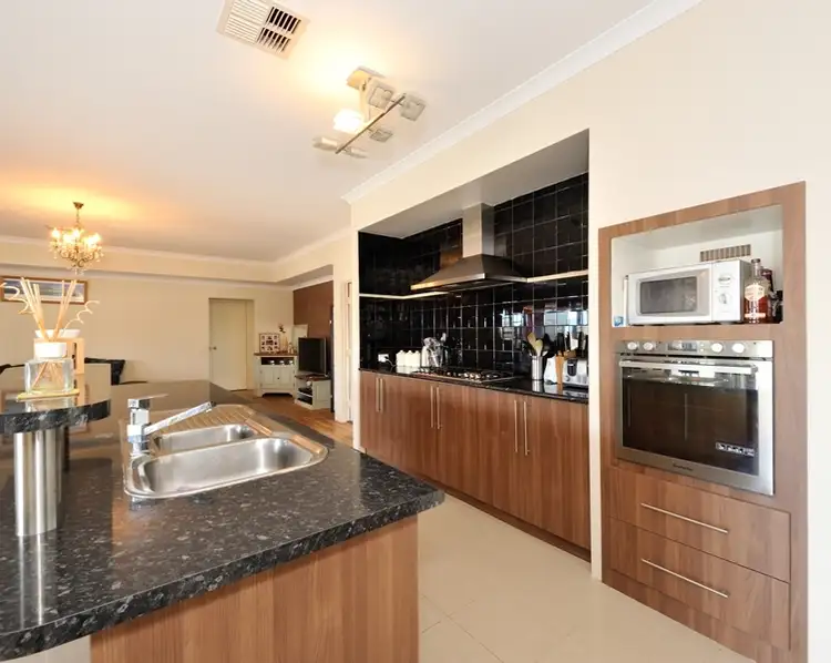 Fifth view of Homely house listing, 14 Waratah Circle, Halls Head WA 6210