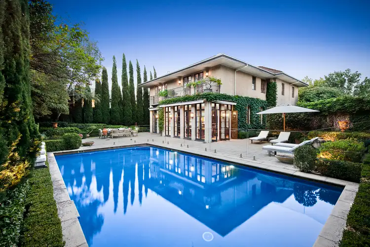 207 Kooyong Road, Toorak VIC 3142