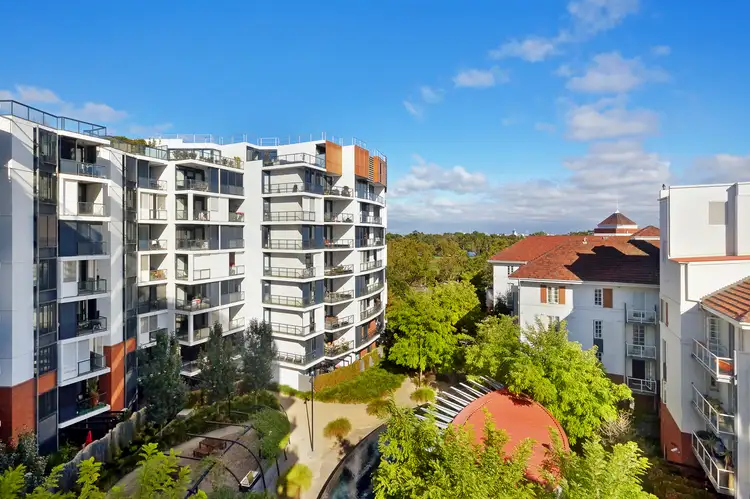 Second view of Homely apartment listing, 527/539 St Kilda Road, Melbourne VIC 3004