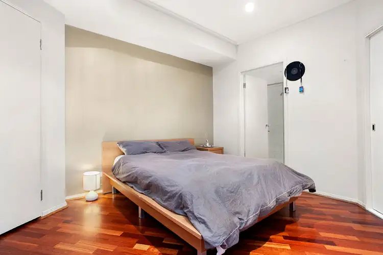 Sixth view of Homely apartment listing, 33/4 Seisman Place, Port Melbourne VIC 3207