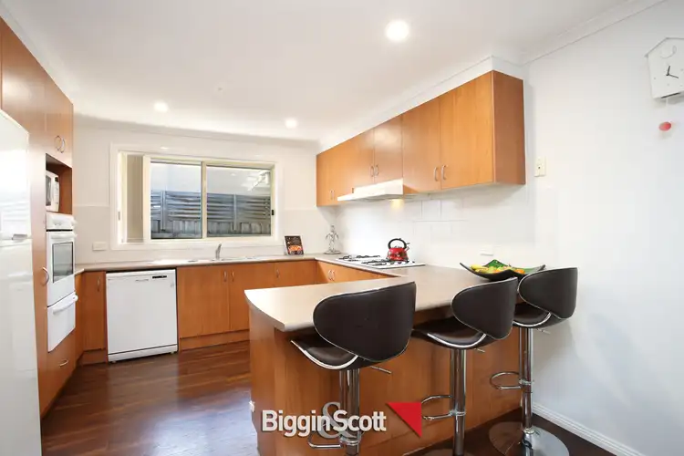 Fifth view of Homely house listing, 4 Kate Elizabeth Avenue, Berwick VIC 3806