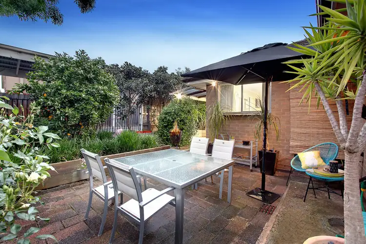 22 Sellick Drive, Croydon VIC 3136