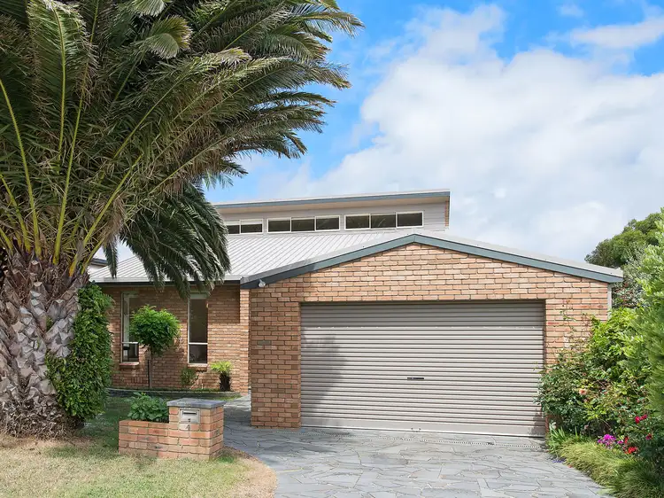 4 Campbell Court, Apollo Bay VIC 3233