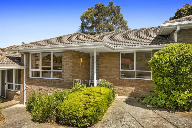 4/23 McCubbin Street, Burwood VIC 3125
