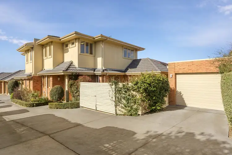 Main view of Homely townhouse listing, 2/6 Lyonsville Avenue, Preston VIC 3072