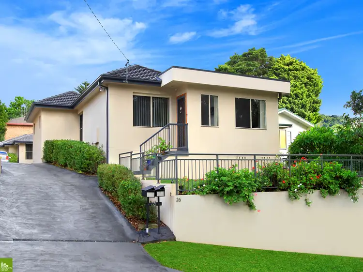 Main view of Homely villa listing, 1/26 Grey Street, Keiraville NSW 2500
