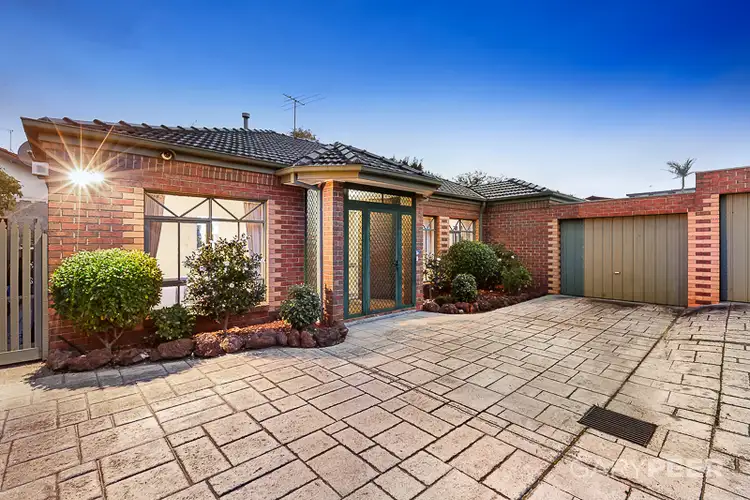 2/245 Alma Road, St Kilda East VIC 3183
