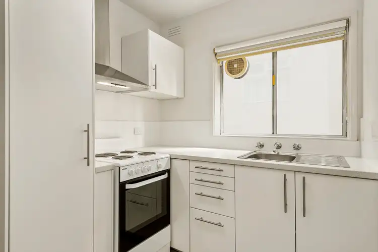 Fourth view of Homely apartment listing, 2/5a Rusden Street, Elsternwick VIC 3185