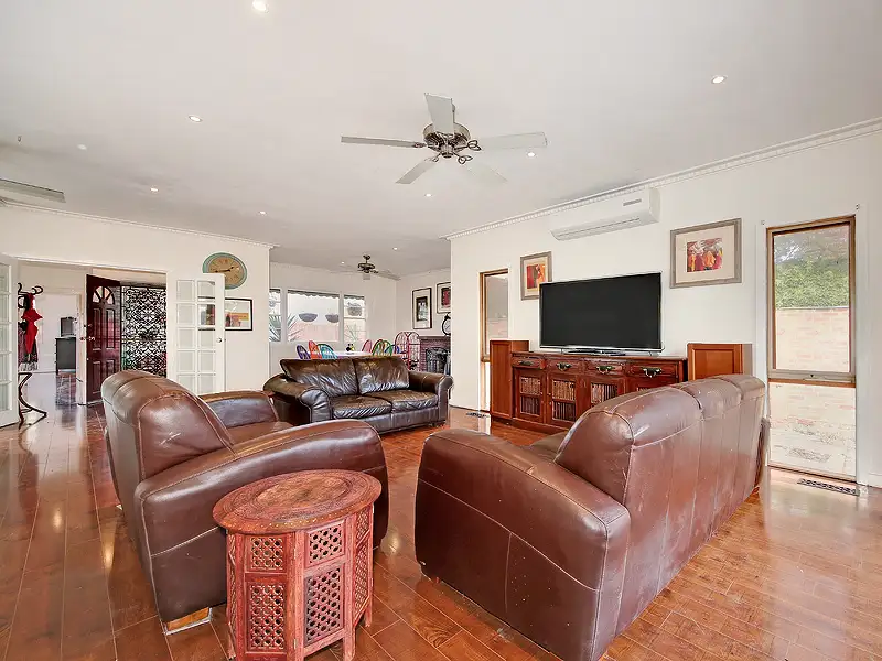 Main view of Homely house listing, 4 Peacedale Grove, Blackburn VIC 3130