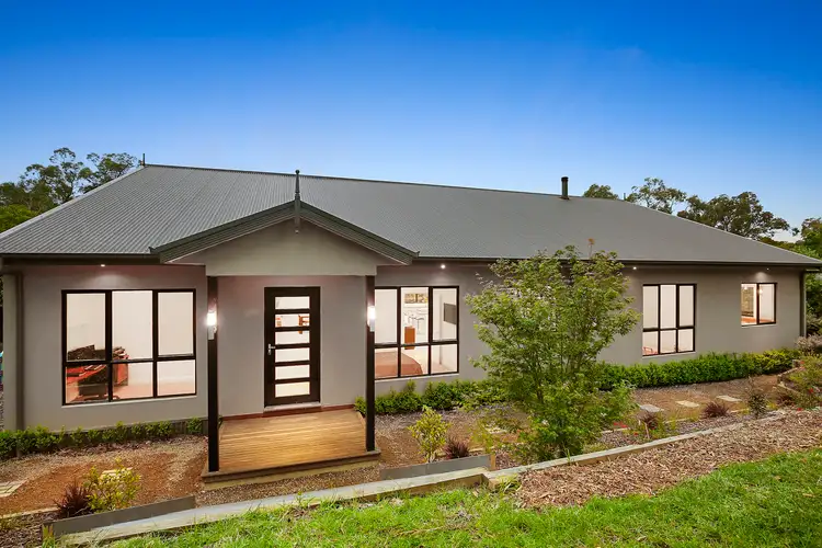 7 Carroll Street, Launching Place VIC 3139
