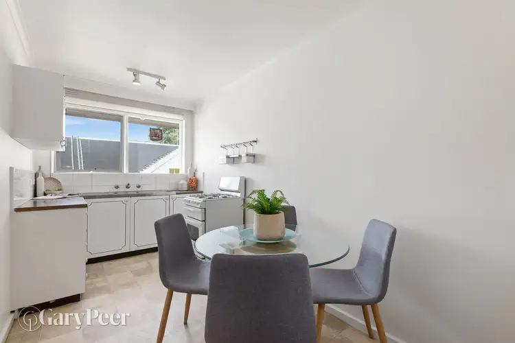 Second view of Homely apartment listing, 6/9 Daniell Crescent, Caulfield VIC 3162